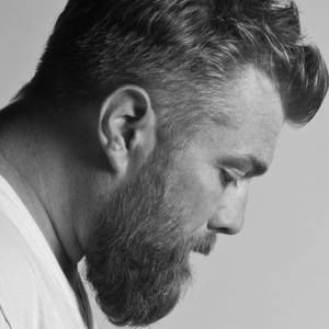 Meet your Posher, Bobby